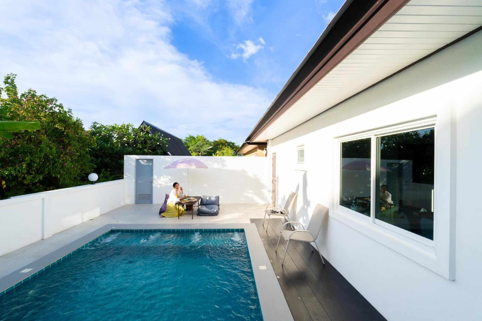 Baan Faa Talaychan Resort Chao Lao Beach Exterior photo