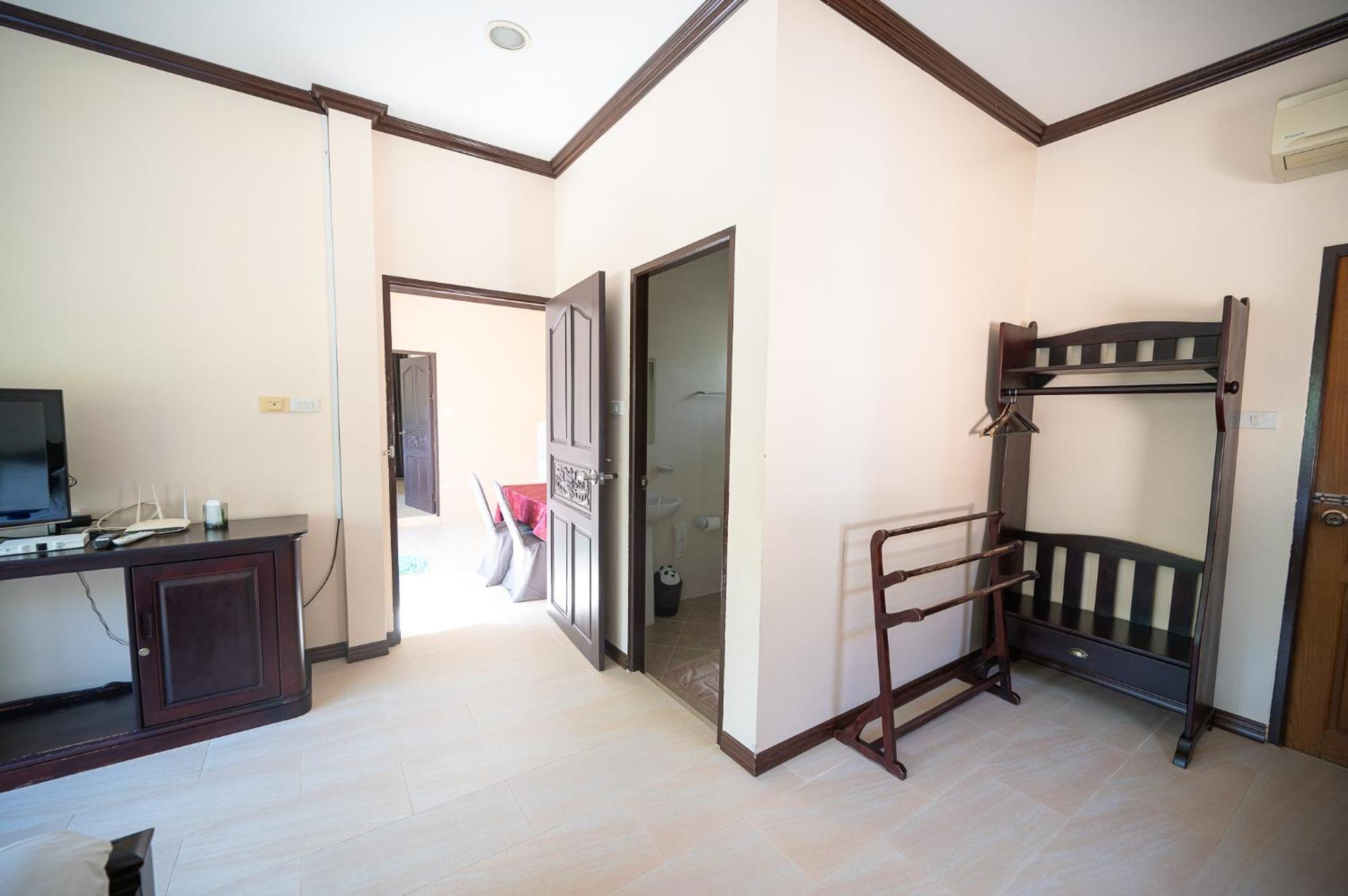 Baan Faa Talaychan Resort Chao Lao Beach Exterior photo